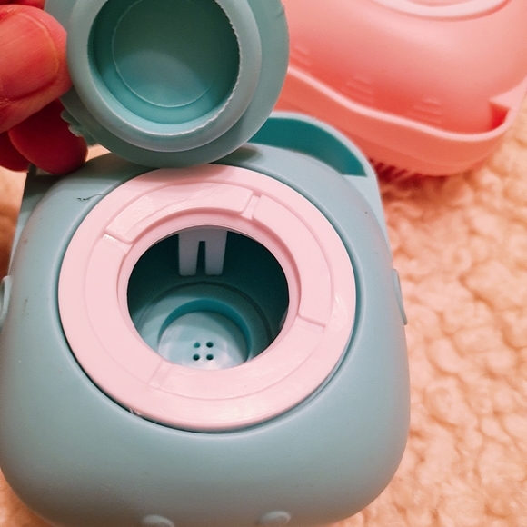 Unisex Kids Adults Shower Blue Body Scrubber | Bath Massager Scrubber - Picture 3 of 6